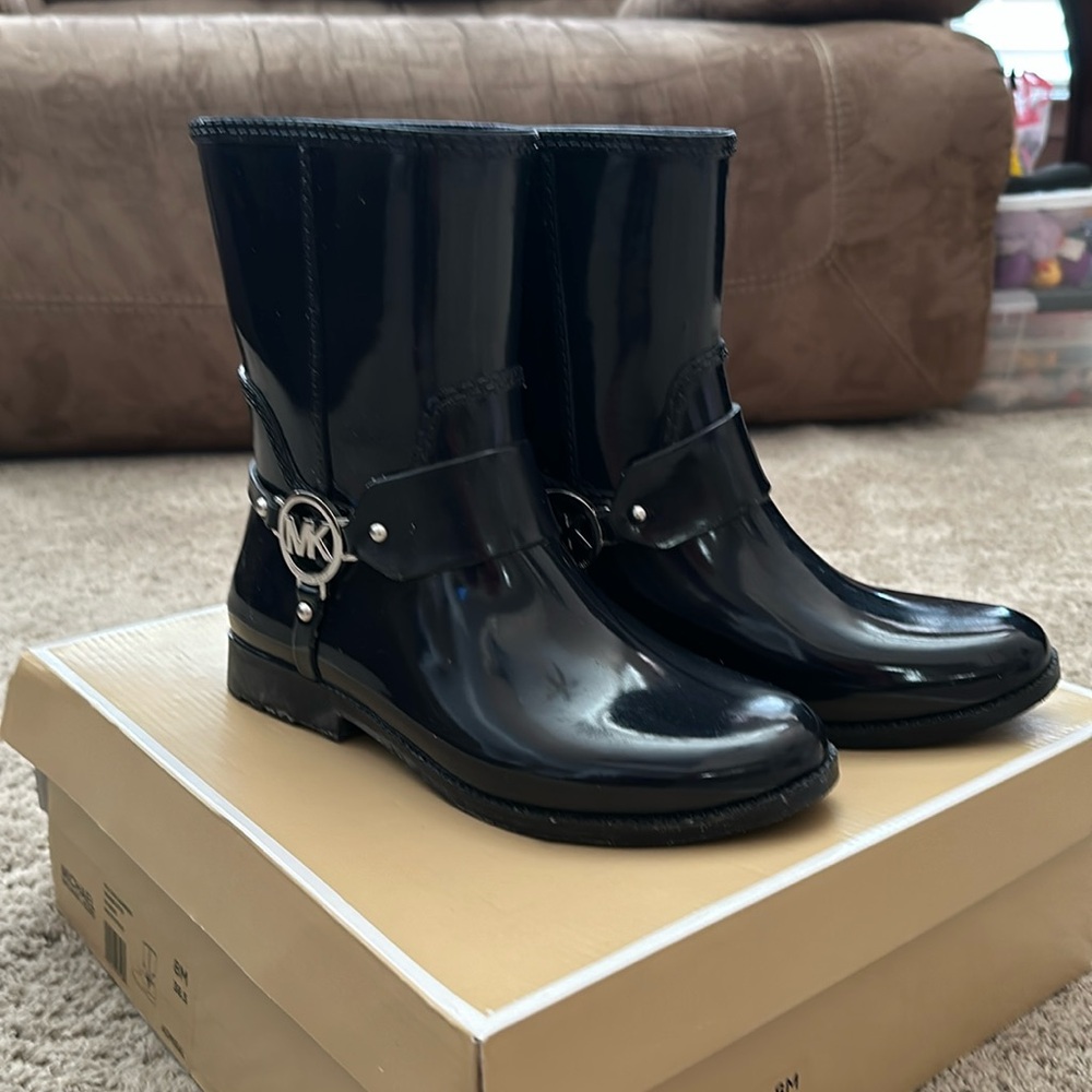 Michae Kors Fulton harness rain bootie